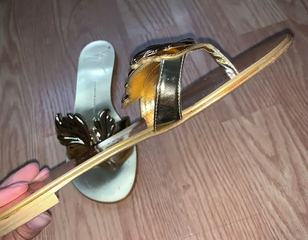 Giuseppe Zanotti Nuvorock Metallic Gold Wing Flat Thong Sandals CRUEL