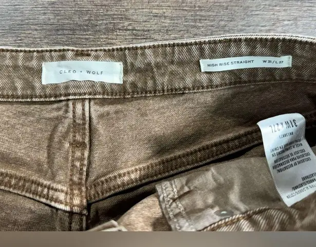 Cleo + Wolf High Rise Straight Jeans Size 31