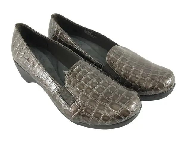 Soft Style Womens Loafers Slip On Faux Leather Crocodile Print Brown Size 8.5