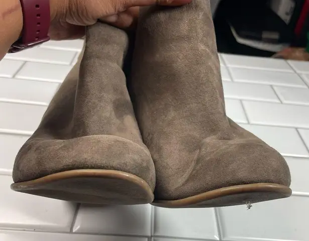 Gap  Chunky Heel Ankle Suede Boot Taupe