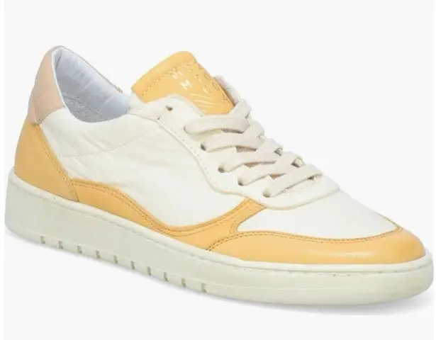 Miz Mooz Veronica Leather Sneaker Lightweight Yellow/White Size 7.5 Euro 38, NWT