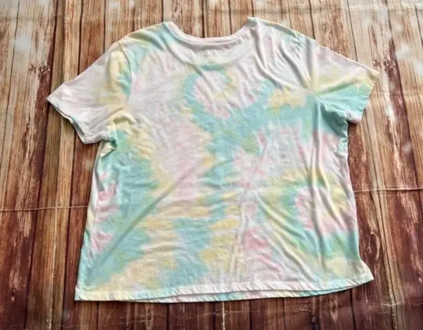 Love Tribe Friends Womens Short Sleeve Round Neck Tie Dye T-Shirt Size 3X