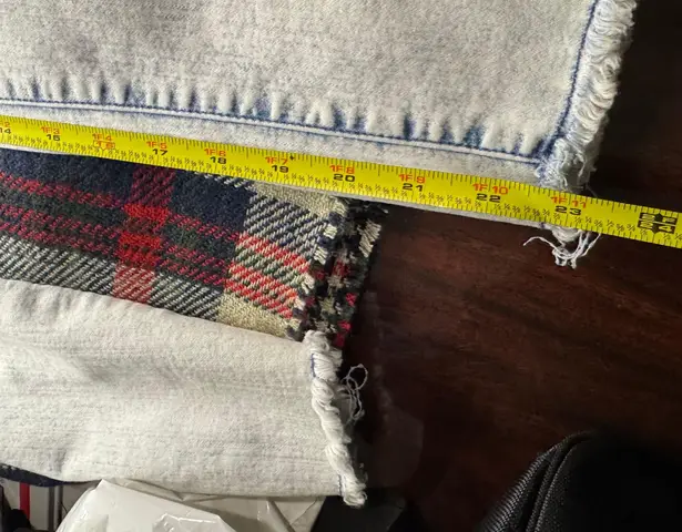 No Bo High Rise Cropped Denim Stretchy Jeans - Light Wash, Size 9 Juniors