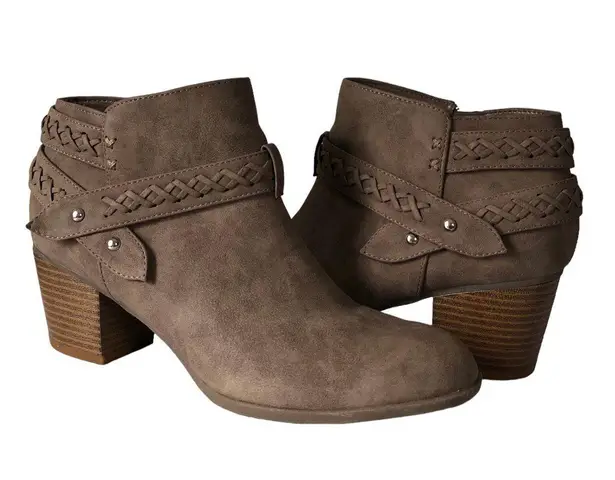 Indigo rd. Sammy Tan Suede Ankle Booties