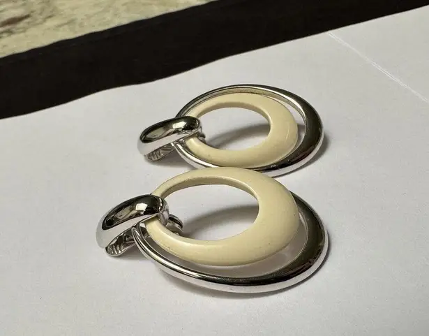 Monet  Silver Tone & Ivory Color Clip On Signed - Image 4