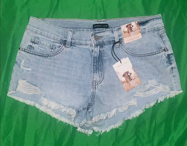 NWT Sincerely Jules Light Blue Distressed Low Rise Jean Shorts size 30