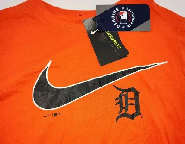 Nike  Detroit Tigers Womens Size Small Orange Long-Sleeve Shirt