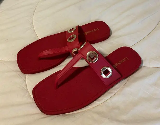 Larroude Milan Thong Sandal in Red size 8