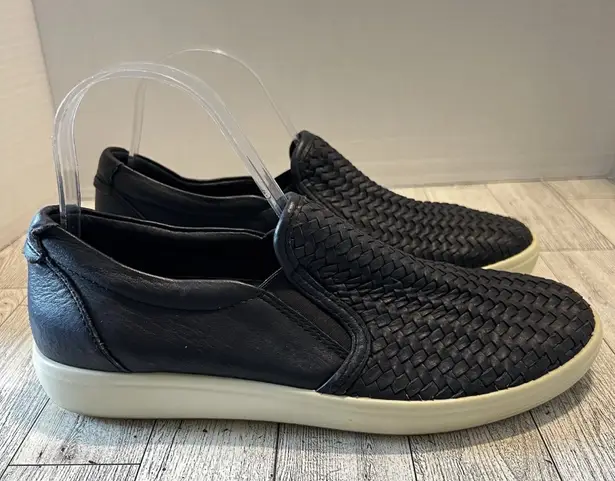 Ecco Women's Leather Soft 7 Woven Slip-On Shoes Black Size 8-8.5 /39 Sneakers