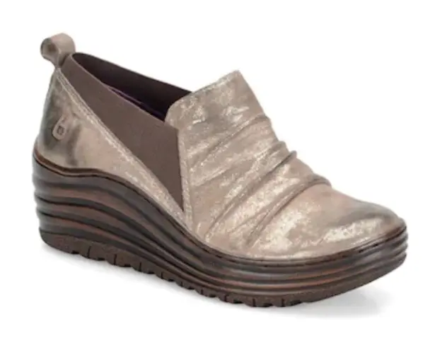 Bionica wedge shoes gold metallic shimmer size 7