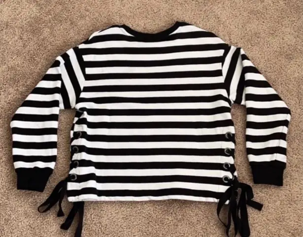 A New Day Black and White Striped Pullover Crew Neck Sweatshirt