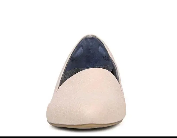 Dr. Scholls Anyways Cream Flats Size 9.5