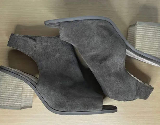 Sole Society Women's Suede Peep-Toe Ankle Jagger Booties Dark Taupe Size 11