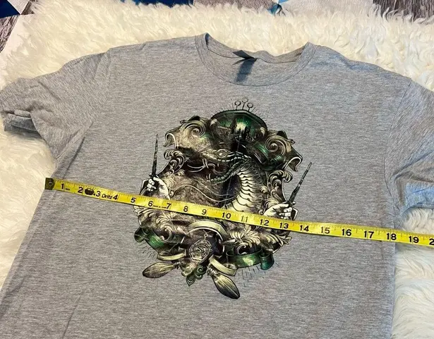 Next Level Apparel Harry Potter House of Slytherin Short Sleeve Gray T Shirt Size Medium