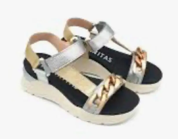 Hispanitas Grazia lead women's Sandals with Gold and Silver Accents Size 9