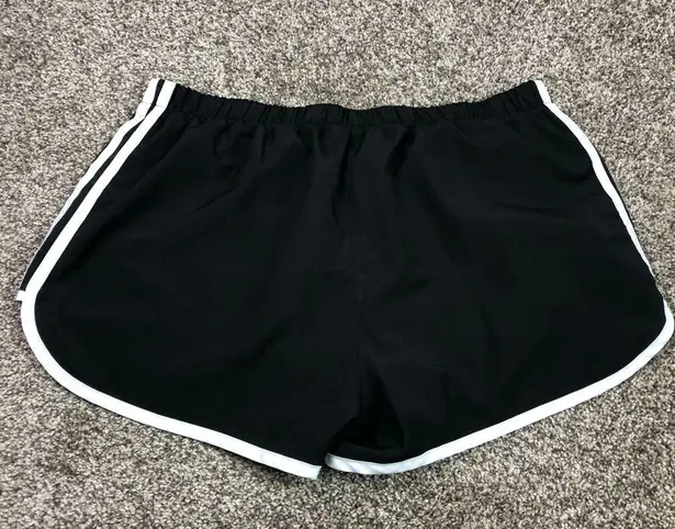 Adidas  Women’s Black Athletic Shorts Size Large