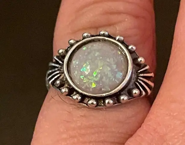 Vintage simulated opal silver plated ring size 6.75