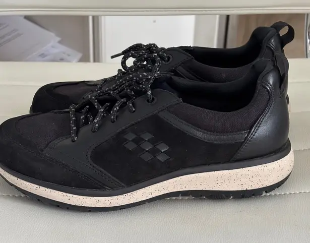 SAS Shoemakers Black Leather Suede Comfort Walking Sneakers free timeg Size 7