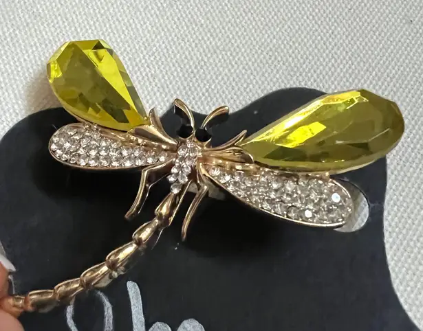 She Shed NWT  Yellow Rhinestone Dragonfly Brooch Pin