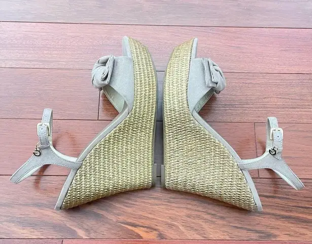 Guess Taupe and Gold Woven Platform Wedge Sandals with Bows