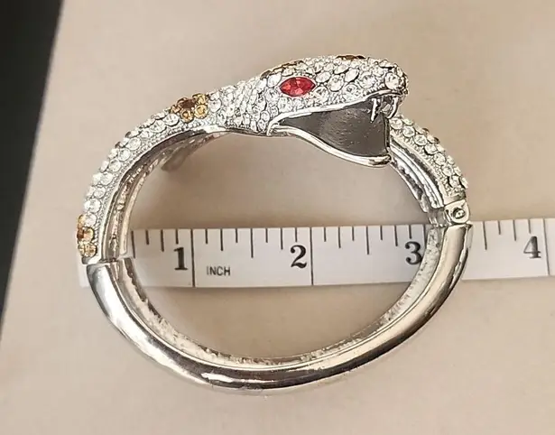 Vintage Silver Crystal Cobra Snake Hinge / Clamper Bracelet