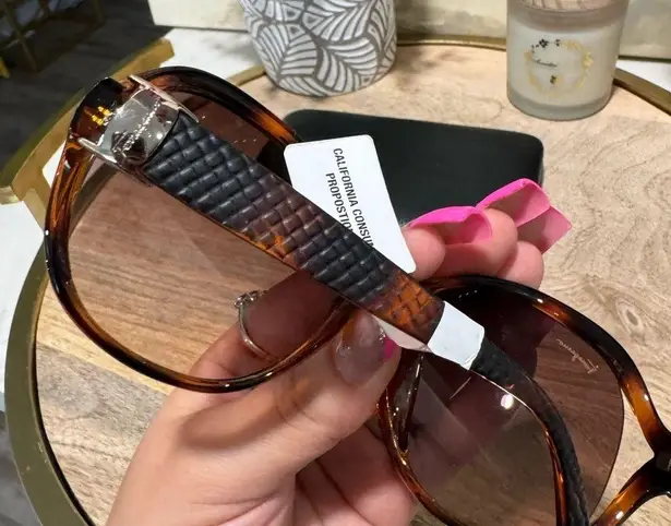 Salvatore Ferragamo  Havana brown round sunglasses 🦋