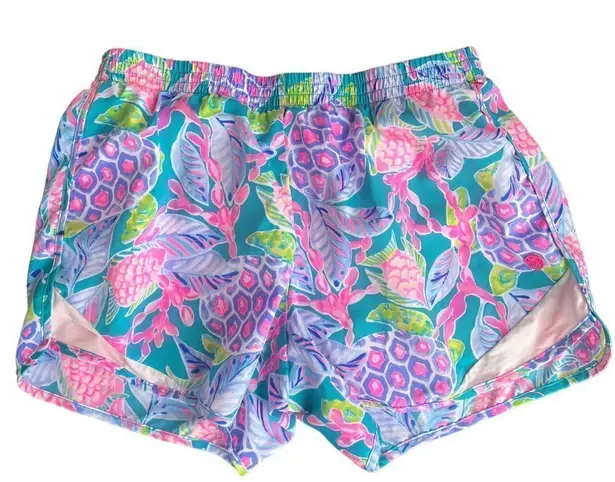 Lilly Pulitzer  Ocean Trail shorts in Maldives Green Turtle Wave, Luxletic Small - Image 1