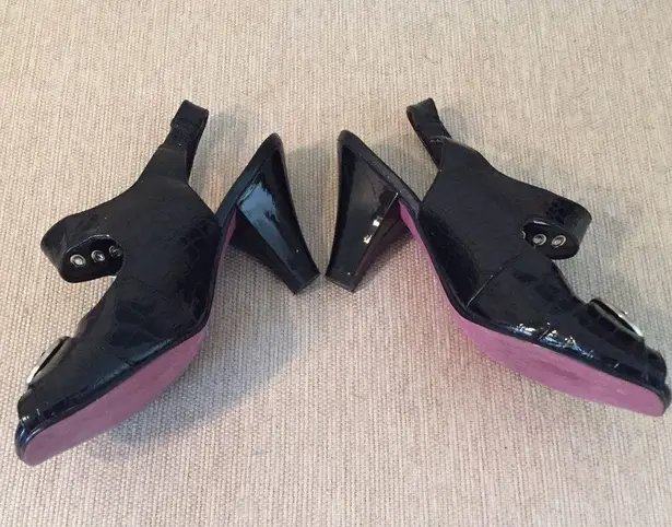 Gretta faux leather croc embossed sling back peep toe heels black size 6