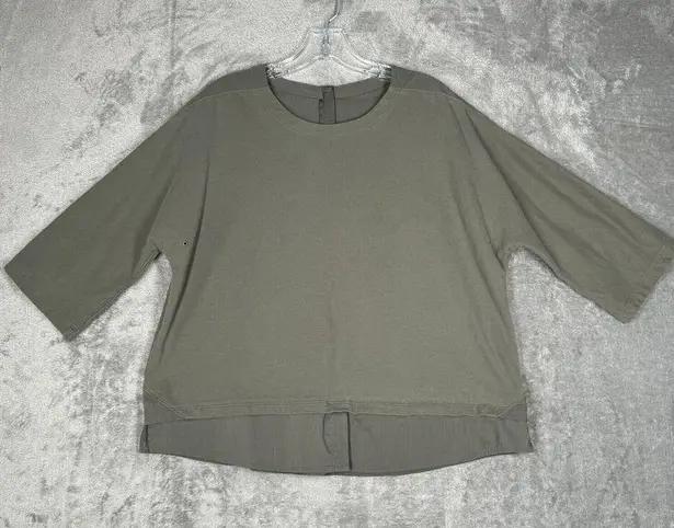 Lululemon Shirt Womens Medium Sage Green Live to Layer Casual Running Athleisure