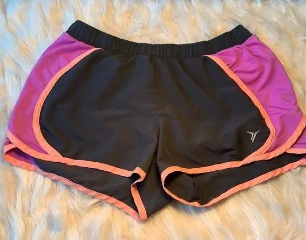 Old Navy  Active Running Shorts in Gray, Pink and Orange Size XS