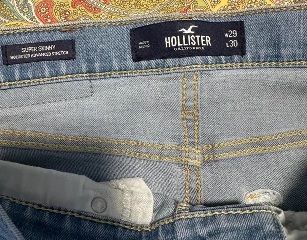 Hollister Low-Rise Super Skinny Jeans