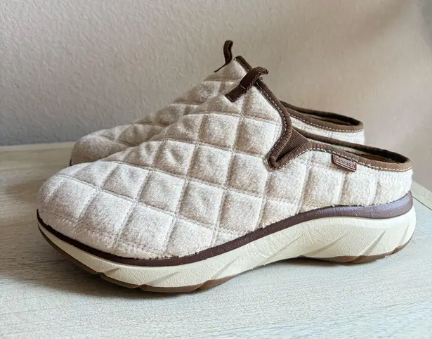 Bionica Akina Natural Shoe Size 11