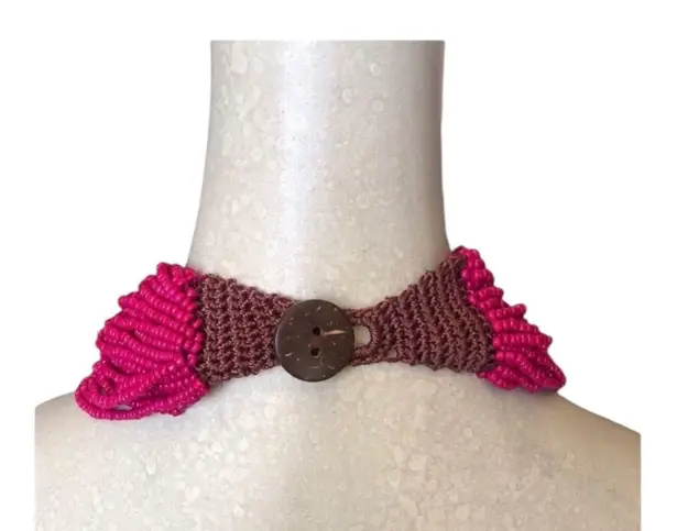 Retro 80s Retro Inspired Countless Strands Of Vivacious Pink Seed Beads Necklace