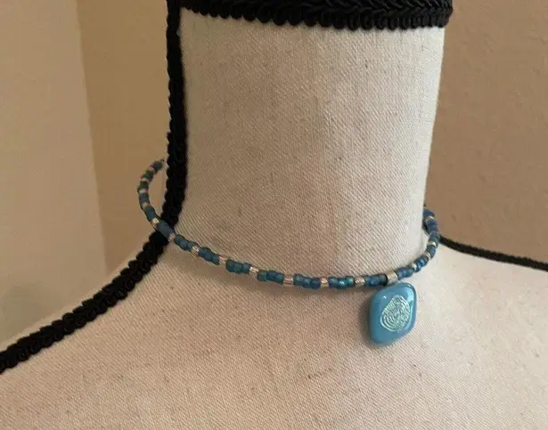 Women’s Bead Costume Necklace Beaded Blue Glass Choker