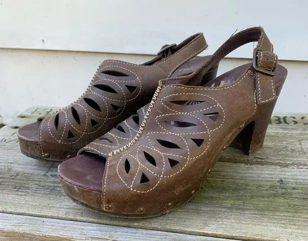 Dansko Rowena Butterfly Brown Leather Slingback Heels Size 40