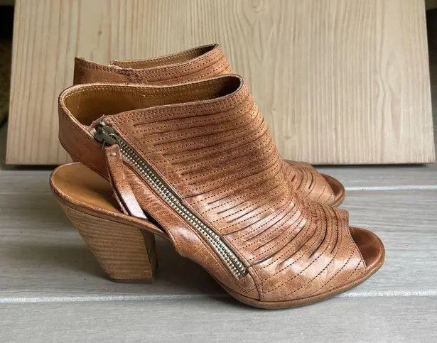 Paul Green Tan Brown Leather Cayanne peep toe bootie