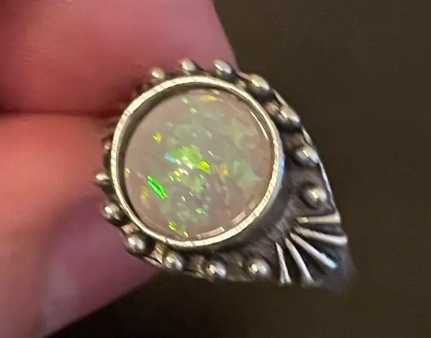 Vintage simulated opal silver plated ring size 6.75