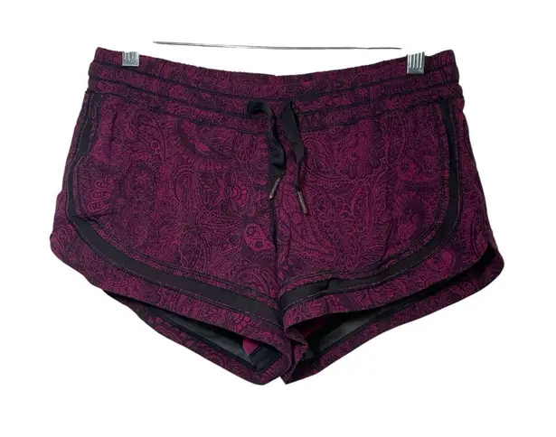 Lululemon Women's Lined Sheer Mesh Inserts Athletic Shorts Sz 6 Purple - Image 1