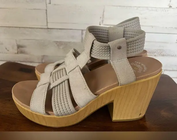 Dr. Scholl's women’s Blossom Vapor Grey block sandals in size 7. Gray