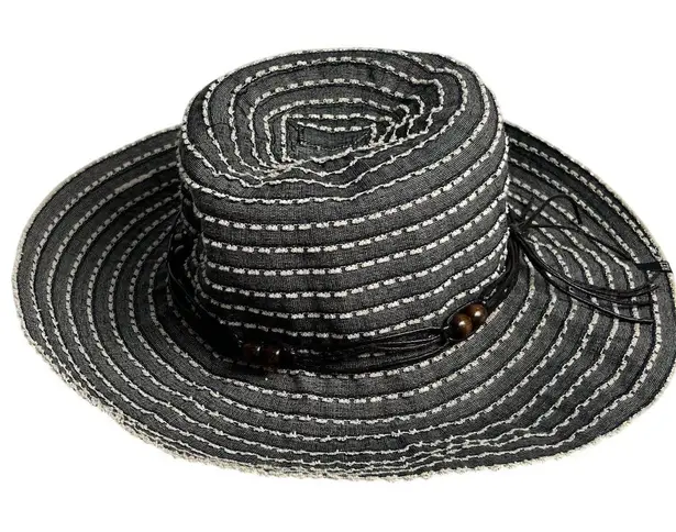 REI Black White Striped Sun Hat Beaded Accent Packable Summer Beach