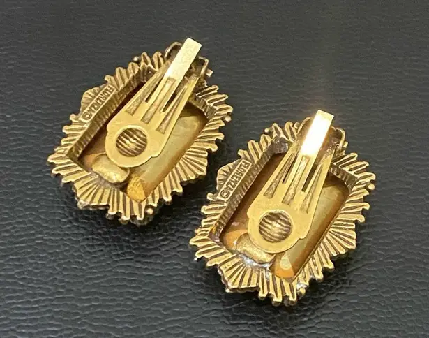 Vintage FLORENZA Lime Emerald Cut Rhinestone Framed Runway Large Clip Earrings