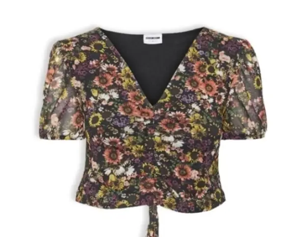 Noisy May Cropped Top Floral Ruched Detail Short Sleeves Black Women's XS NWOT