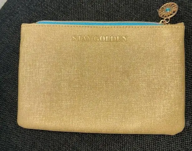 Ipsy Stay golden bag BOGO