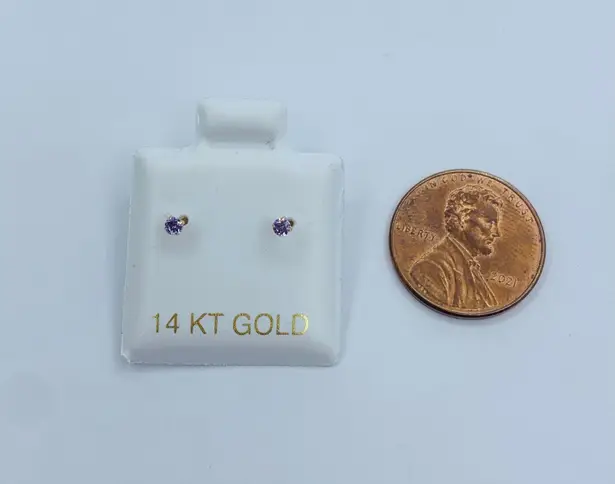 Bebe Real 14k Gold Tiny earrings purple Earrings 