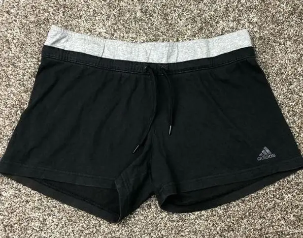 Adidas  Women’s Mini Athletic Shorts 2012 Size Medium