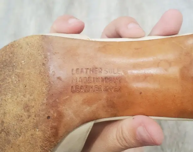 Salvatore Ferragamo Beige Leather Heels Made in Italy