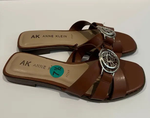 Anne Klein Eco Medallion Sandal (Women) size 7.5   New without tag , Box