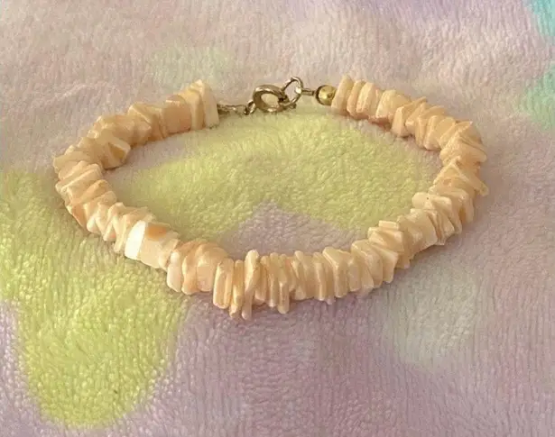 baby pink vintage Moonstone bracelet with 14k gold closure