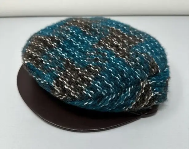 Tarnish Italy Boucle Newsboy Cap Blue
