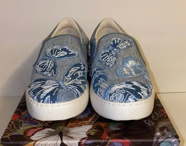 Valentino Garavani  Denim Blue Rock Stud Low top Butterfly Skater flat Sneaker 35